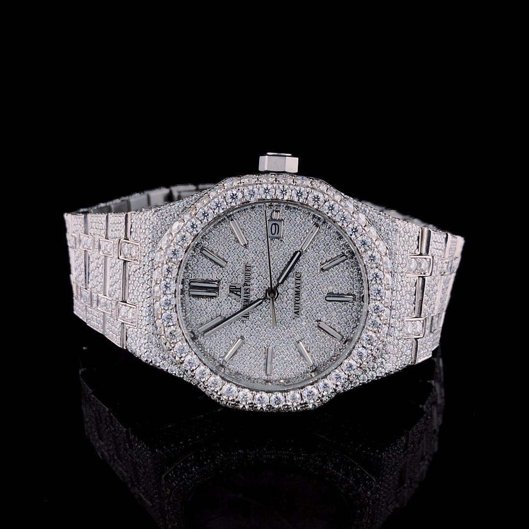 Luxe Diamond Halo Watch